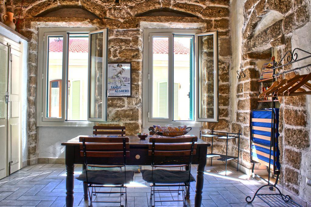 Aigua Hotell Alghero Eksteriør bilde